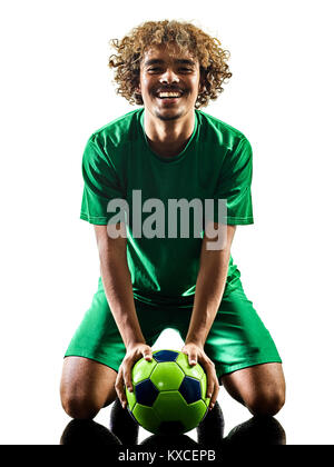 Une race mixte adolescent joueur de football homme jouant en silhouette isolé sur fond blanc Banque D'Images