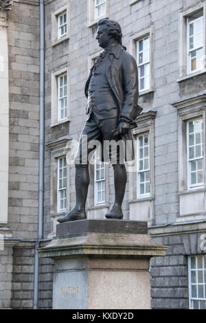 Sculpture d'Edmund Burke, Trinity College Dublin Banque D'Images