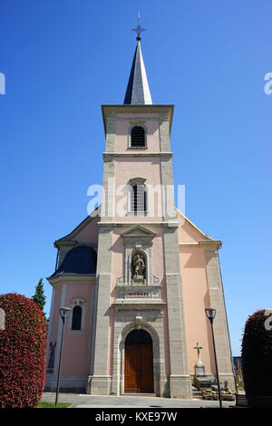 MONDORF-LES-BAINS, LUXEMBOURG - CIRCA AOÛT 2016 église paroissiale Banque D'Images