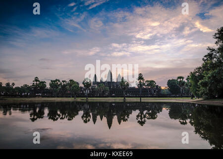 Le lever du soleil, angor Wat, au Cambodge. Banque D'Images