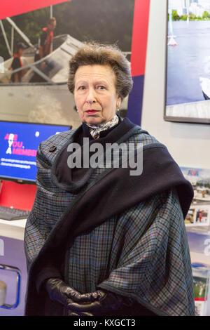 Excel, Londres, Royaume-Uni. 10 janvier, 2018. La princesse Royale, la Princesse Anne, présente le Yachtmaster de l'année paralympique britannique de sailor Hannah Stodel. Credit : Imageplotter News et Sports/Alamy Live News Banque D'Images