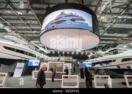 Londres, Royaume-Uni. 10 janvier, 2018. Le Sunseeker stand - Le London Boat Show 2018 ouvre ses portes au centre Excel dans les Docklands. Crédit : Guy Bell/Alamy Live News Banque D'Images