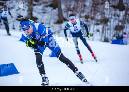 Inzell, Allemagne. 10 janvier, 2018. Alexandr Loginov (7) La Russie, vu en action au cours de la Men's 20 km individuel compétition à la Coupe du monde de Biathlon IBU BMW à Ruhpolding. (Photo crédit : Gonzales Photo/Alamy Live News Banque D'Images