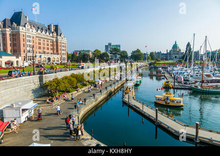 Inner Harbour de Victoria connu comme la ville jardin de l'île de Vancouver en Colombie-Britannique, Canada Banque D'Images