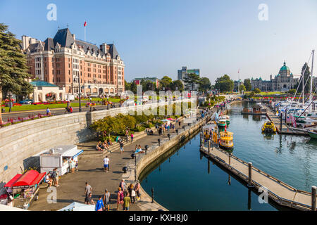 Inner Harbour de Victoria connu comme la ville jardin de l'île de Vancouver en Colombie-Britannique, Canada Banque D'Images