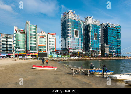 Plage de Gwangalli KwangAn, ‎Yeongnam, Busan, Corée du Sud. Banque D'Images