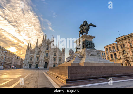 La cathédrale de Milan (Duomo de Milan) lors de l'aube, Milan (Milan), Italie Banque D'Images