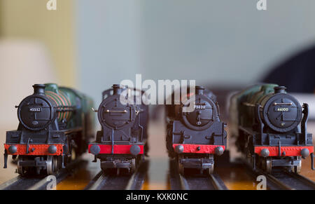 Modèle électrique Locomotives de chemin de fer bordée incluant 'Silver Jubilee' et 'Royal Scot' Banque D'Images