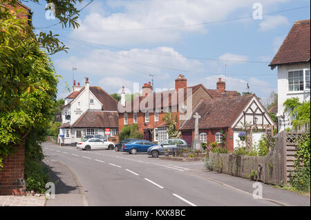 Le village de Ullenhall, près de Henley-in-Arden, Warwickshire, Angleterre, Royaume-Uni, Europe Banque D'Images