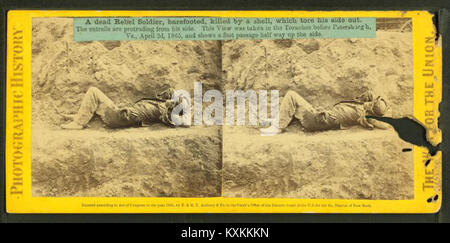 Mort d'un soldat rebelle, les pieds nus, tué par un obus..., de Robert N. Dennis collection de vues stéréoscopiques Banque D'Images