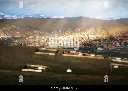 Camp de ger Mongolie Oulan-bator matin les rayons du soleil Banque D'Images