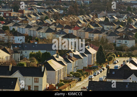 Toits de banlieue à banlieue Knightswood, Glasgow, Royaume-Uni Banque D'Images