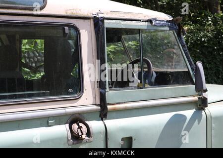 Old vintage Land Rover Banque D'Images