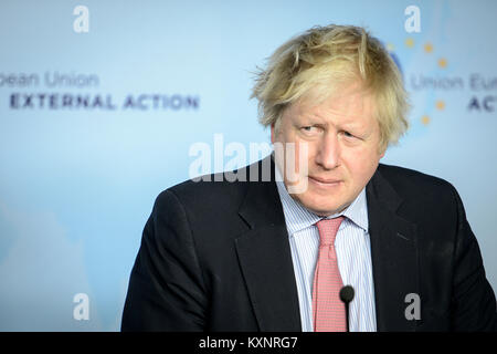 Bruxelles, Bxl, Belgique. Jan 11, 2018. Les ministres européens des affaires étrangères de Grande-Bretagne, Boris Johnson donne une conférence de presse après une rencontre avec le Ministre iranien des affaires étrangères Jawad Zarif au Service européen d'Action Extérieure (SEAE) siège à Bruxelles, Belgique le 11.01.2018 par Wiktor Dabkowski Wiktor Dabkowski/crédit : ZUMA Wire/Alamy Live News Banque D'Images