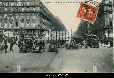 ELD 4262 - PARIS - Place et avenue de l'Opéra Banque D'Images