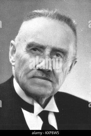 Birger Christenson, de la classe étudiante de 1893, est représenté dans cette image, reflétant la vie académique et sociale de l'époque. La photo capture le style et l'identité de l'époque dans l'histoire de l'éducation de la Suède. Banque D'Images