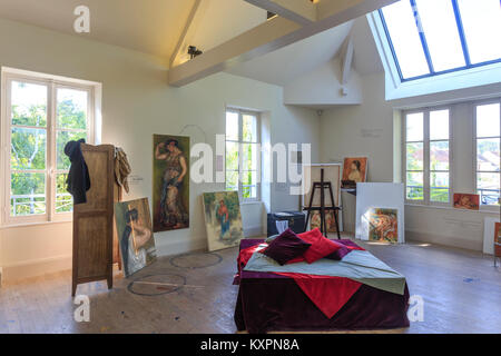 La France, l'Aube (10), Champagne, Côte des Bar, Essoyes, l'atelier de Renoir // France, Aube, Champagne, Côte des Bar, Essoyes, l'atelier de peinture de la pai Banque D'Images