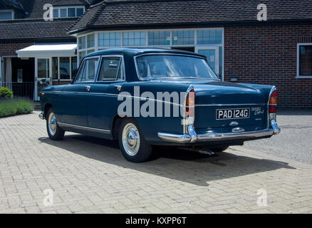 1963 Morris Oxford classic berline familiale britannique Banque D'Images