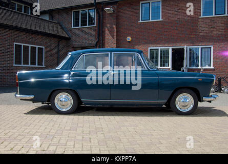 1963 Morris Oxford classic berline familiale britannique Banque D'Images