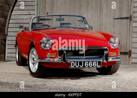 1973 MGB open top classique de voiture de sport britannique Banque D'Images