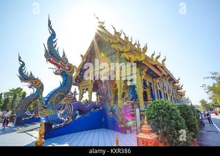 CHIANG RAI, THAÏLANDE - 20 décembre 2017 : Très belle sculpture dans le Wat Rong Rong Sua Sua dix ou dix temple. Ce lieu est l'autre populaires Banque D'Images