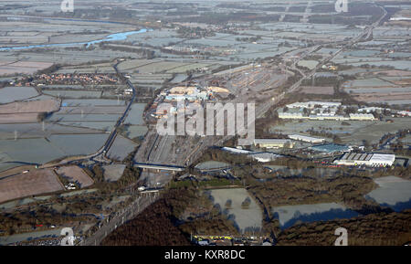 Vue aérienne de Kingmoor Park près de voies de chemins de Carlisle sur un matin glacial, UK Banque D'Images