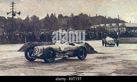 Edmond Bourlier, deuxième du Grand Prix de Grande-Bretagne en 1927 sur Delage Banque D'Images