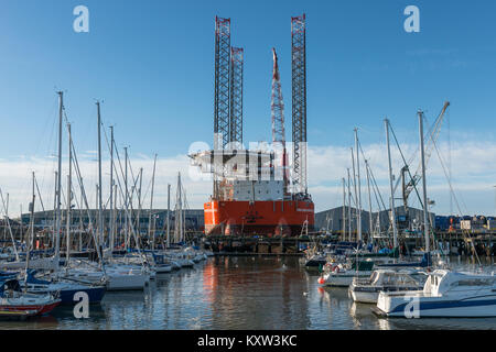 Activité GMS 6102 amarré dans le port du Sud, Blyth, Northumberland, England Banque D'Images