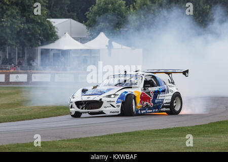 Mad Mike dérivant à Goodwood Festival of Speed Banque D'Images