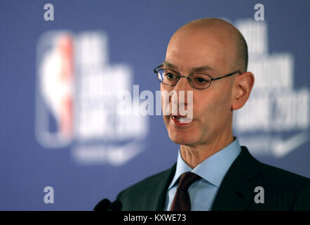 Adam Silver, commissaire de la NBA, préside une conférence de presse avant le NBA London Game 2018 à l'O2 Arena de Londres. APPUYEZ SUR ASSOCIATION photo. Date de la photo: Jeudi 11 janvier 2018. Voir PA Story BASKETBALL Londres. Le crédit photo devrait se lire comme suit : Simon Cooper/PA Wire. Banque D'Images