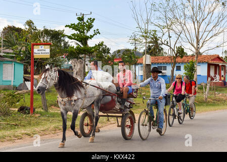 Les habitants et les touristes à Pinar del Rio Cuba Banque D'Images