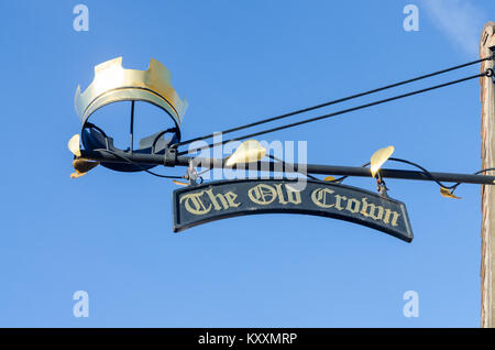 L'ancien Crown pub dans Deritend, Digbeth, Birmingham est le plus ancien édifice laïque existante à Birmingham datant du 14ème siècle Banque D'Images