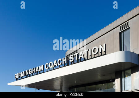 Entrée de la gare des bus à Birmingham Digbeth, Birmingham, Royaume-Uni Banque D'Images