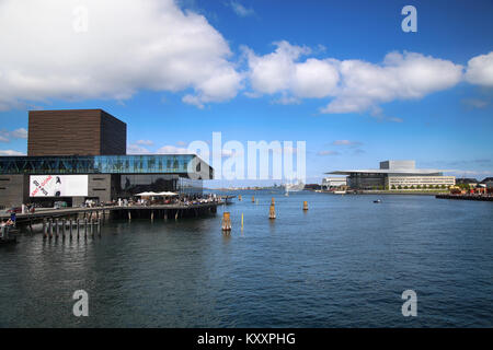 Copenhague, Danemark - 15 août 2016 : la Royal Danish Playhouse (Skuespilhuset) est un théâtre national et l'opéra sur le port de Copenhague, Banque D'Images