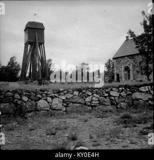 La vieille église de Hjälmseryd en Suède, cataloguée en KMB, est un exemple bien préservé de l'architecture des églises rurales suédoises. Banque D'Images