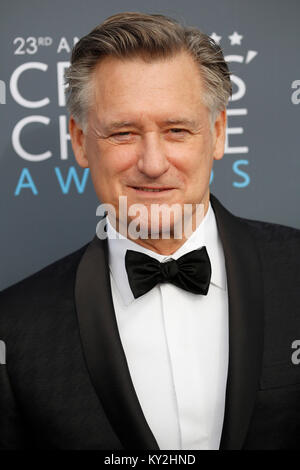 Bill Pullman assiste à la 23e Critics' Choice Awards au Barker Hangar le 11 janvier 2018 à Santa Monica, en Californie. Banque D'Images