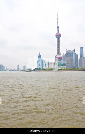 Shanghai en 2009 , une vue du centre financier de l'autre côté. Shanghai, Chine en 2009 19 avril Banque D'Images