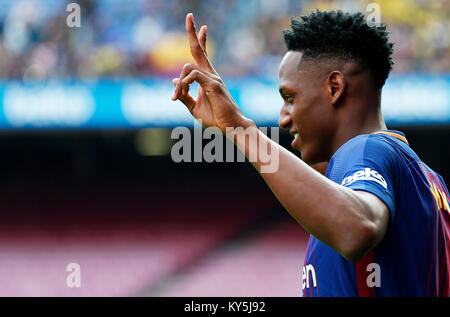 Barcelona, España. 13 Jan, 2018. Présentation de Yerry Mina en tant que nouveau joueur du FC Barcelone, à Barcelone, le 13 janvier 2018. Más Información Gtres Crédit : Comuniación sur ligne, S.L./Alamy Live News Banque D'Images