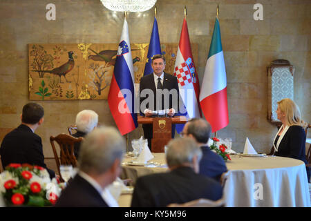 BRDO PRI Kranju, Slovénie. 13 janvier, 2018. Discours du Président de la Slovénie, Borut Pahor qui a accueilli la cérémonie de déjeuner pour les présidents des pays voisins. Credit : Matic/Štojs Alamy Live News Banque D'Images