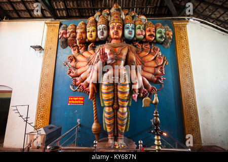 CHILAW, SRI LANKA - février 09, 2017 : Munneswaram temple est un important complexe régional temple hindou au Sri Lanka. Banque D'Images