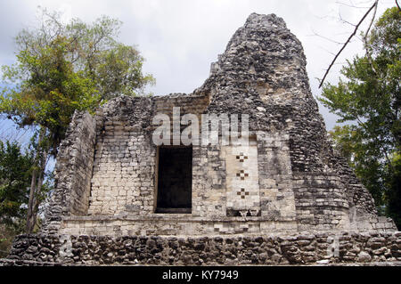 Vieux temple pyramide in Cancún, Mexique Banque D'Images