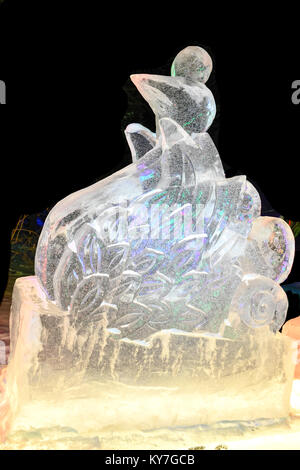 Harbin Ice Festival couleurs 2018 nuit illuminations et fun Banque D'Images