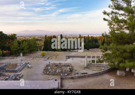 Les ruines de l'Asclépiéion à Kos Island, îles du Dodécanèse, Grèce, un temple dédié à Esculape, le dieu de la médecine Banque D'Images