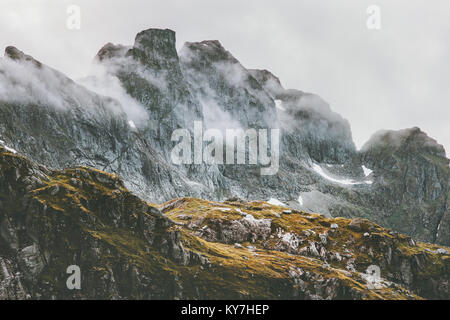 Paysage des Montagnes Rocheuses en Norvège randonnée voyage scandinave nature sauvage Banque D'Images