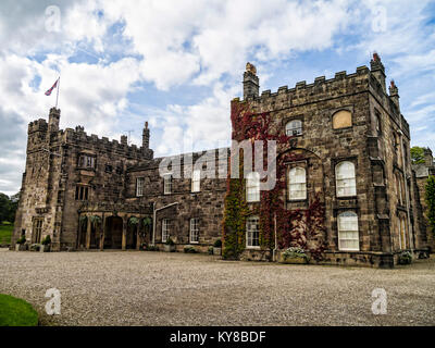 Ripley Castle est une 14th-century country house à Ripley, North Yorkshire, Angleterre, quelque 5 km au nord de Harrogate Banque D'Images