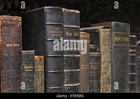 Volumes de la Sainte Bible. Banque D'Images
