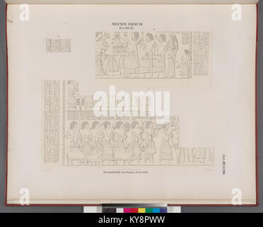 La tombe 27 dans le champ pyramidal de Saqqara, en Égypte, datant des XIXe et XXe dynasties du nouvel Empire, illustre les anciennes pratiques funéraires égyptiennes, la disposition des pyramides et le patrimoine dynastique. Banque D'Images