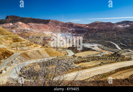 Chino aka mine mine Santa Rita, mine de cuivre à ciel ouvert administré et exploité par Freeport-McMoRan Copper & Gold filiales, à Santa Rita, New Mexico, USA Banque D'Images