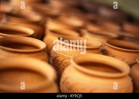 Des pots en argile africaine de Tamaha poterie au Botswana Banque D'Images