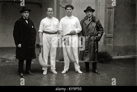 Partido de remonte en El Frontón Moderno (1 de 3) - Fondo Car-Kutxa Fototeka Banque D'Images